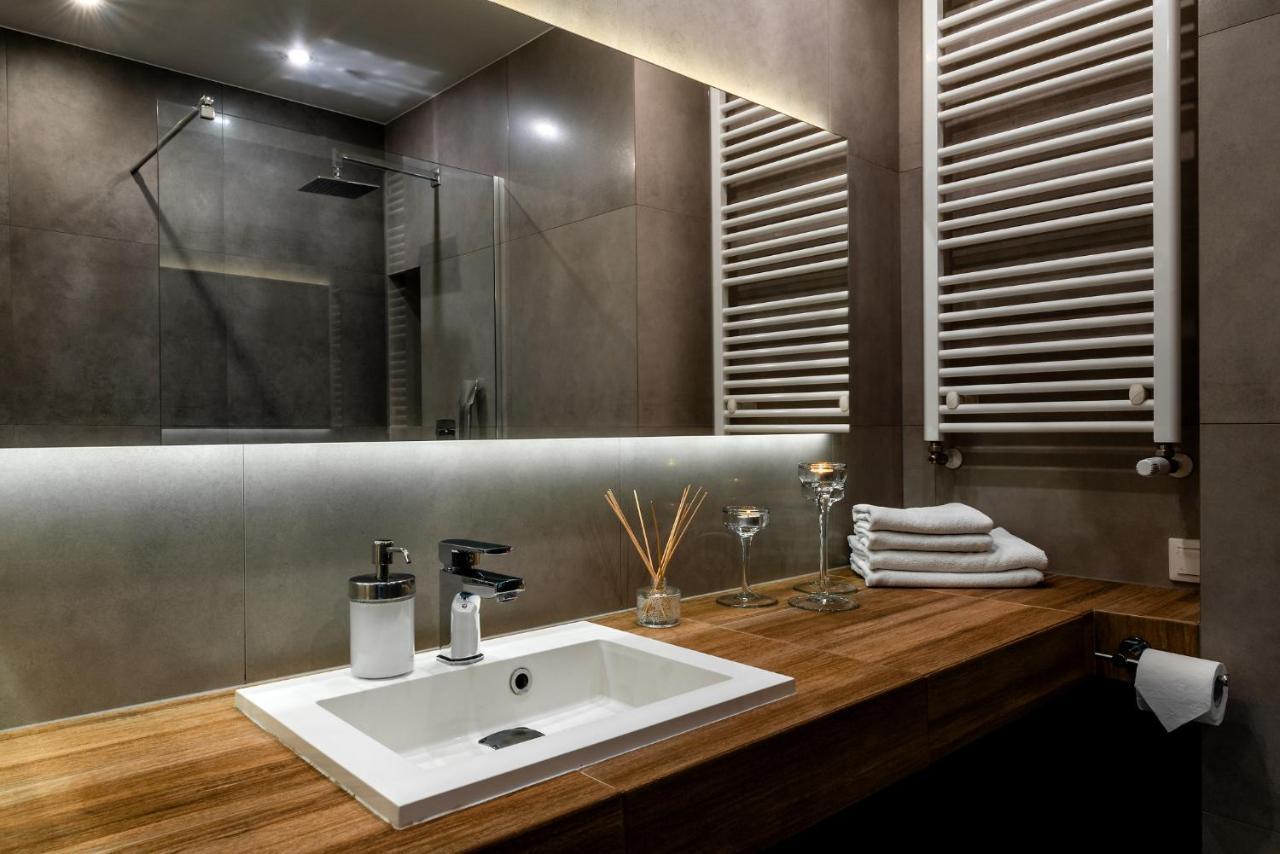 Apartamenty-Wroc Golden House 브로츠와프 외부 사진