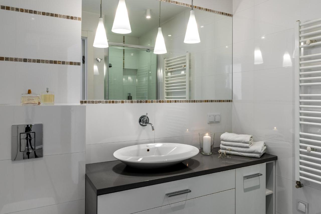 Apartamenty-Wroc Golden House 브로츠와프 외부 사진