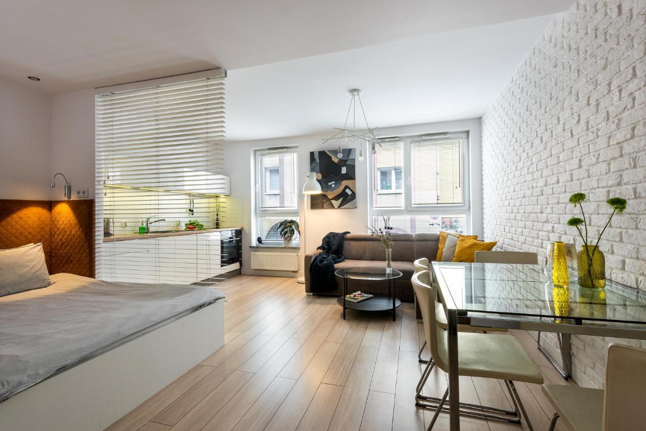 Apartamenty-Wroc Golden House 브로츠와프 외부 사진