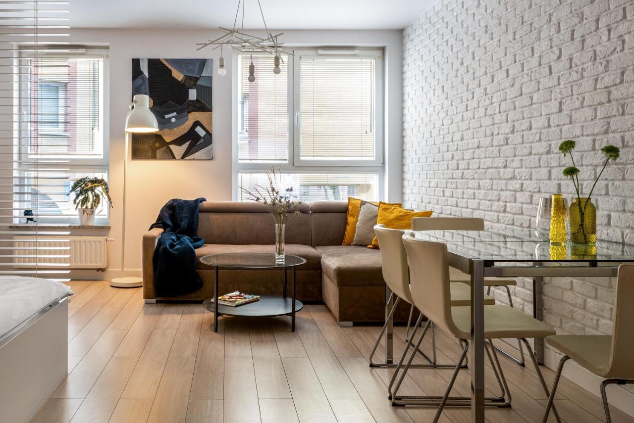 Apartamenty-Wroc Golden House 브로츠와프 외부 사진