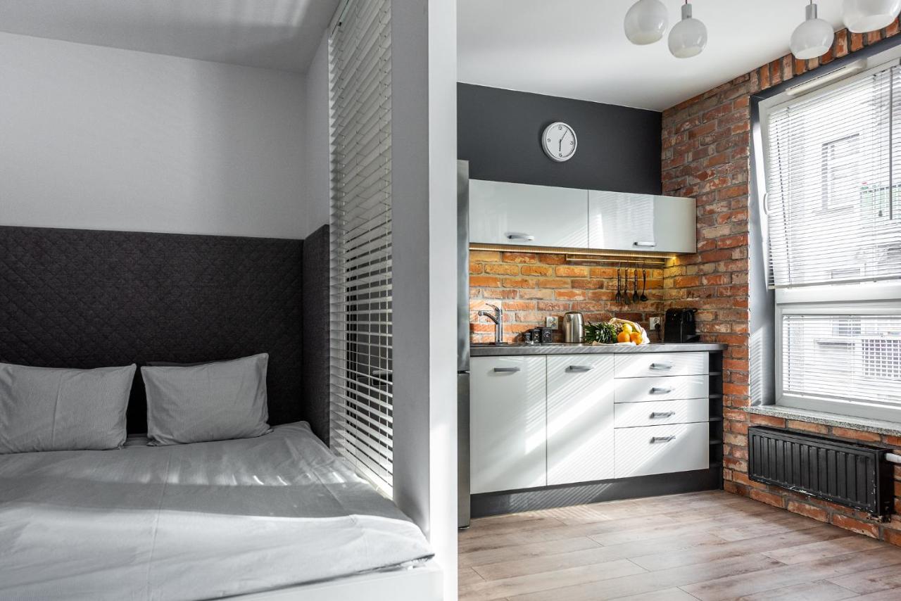 Apartamenty-Wroc Golden House 브로츠와프 외부 사진